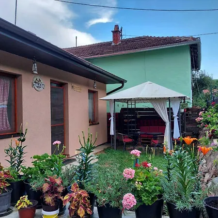 Guest house Kuca Talija Kalna